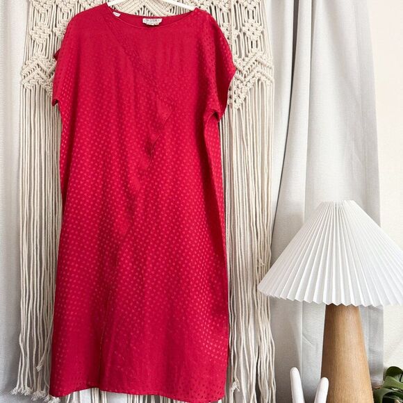 De-Chine de Paris Vintage 100% Silk Red Dress Size Medium Made in Hong Kong GUC - Picture 1 of 7